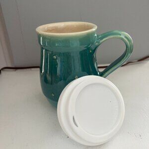 Sarah Welch Pottery Mug with Silicone Lid
